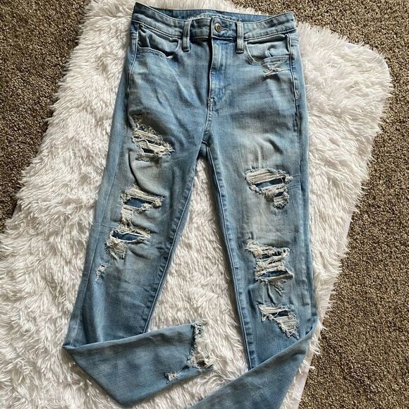 American Eagle Jeans 360 Stretch Super Hi Rise Jeggings Distressed Raw Ankle 2 - Picture 1 of 12